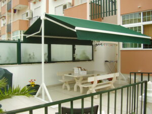 Toldos em Baliza de Braços retrátil