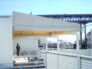 Coberturas em Tela PVC